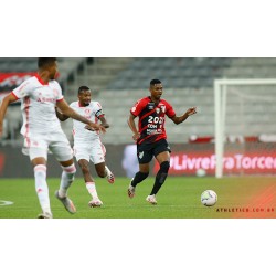 Timão e Furacão na briga por uma vaga na Libertadores